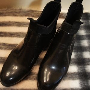 nine west chelsea rain boots